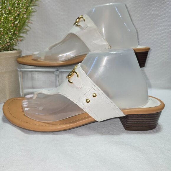 WHITE TOMMY HILFIGER THONG SANDAL GOLD MEDALLION ON FRONT WOMEN SIZE 11 - Picture 4 of 6
